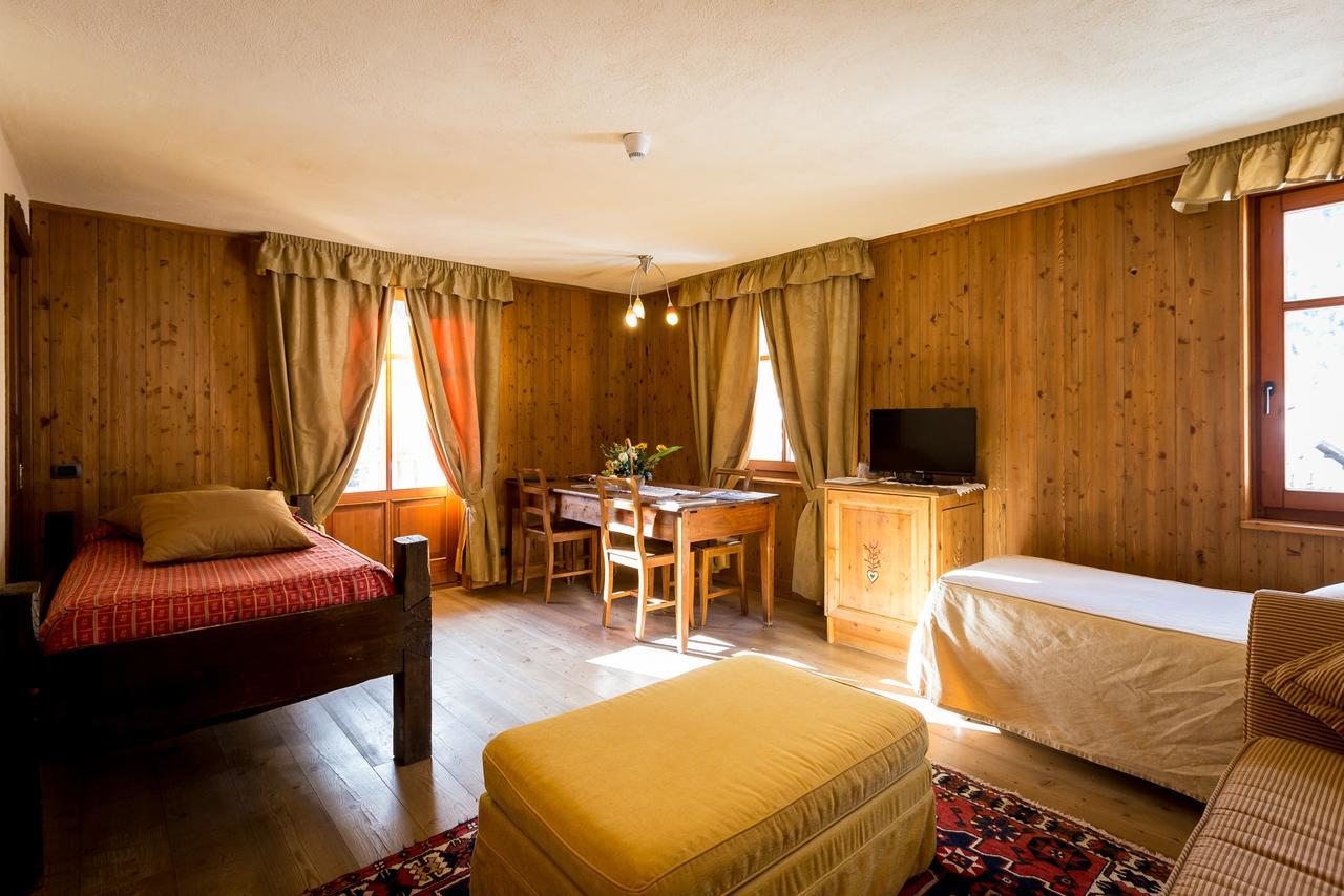 Hotel Lyshaus Гресоне Сен Жан Екстериор снимка