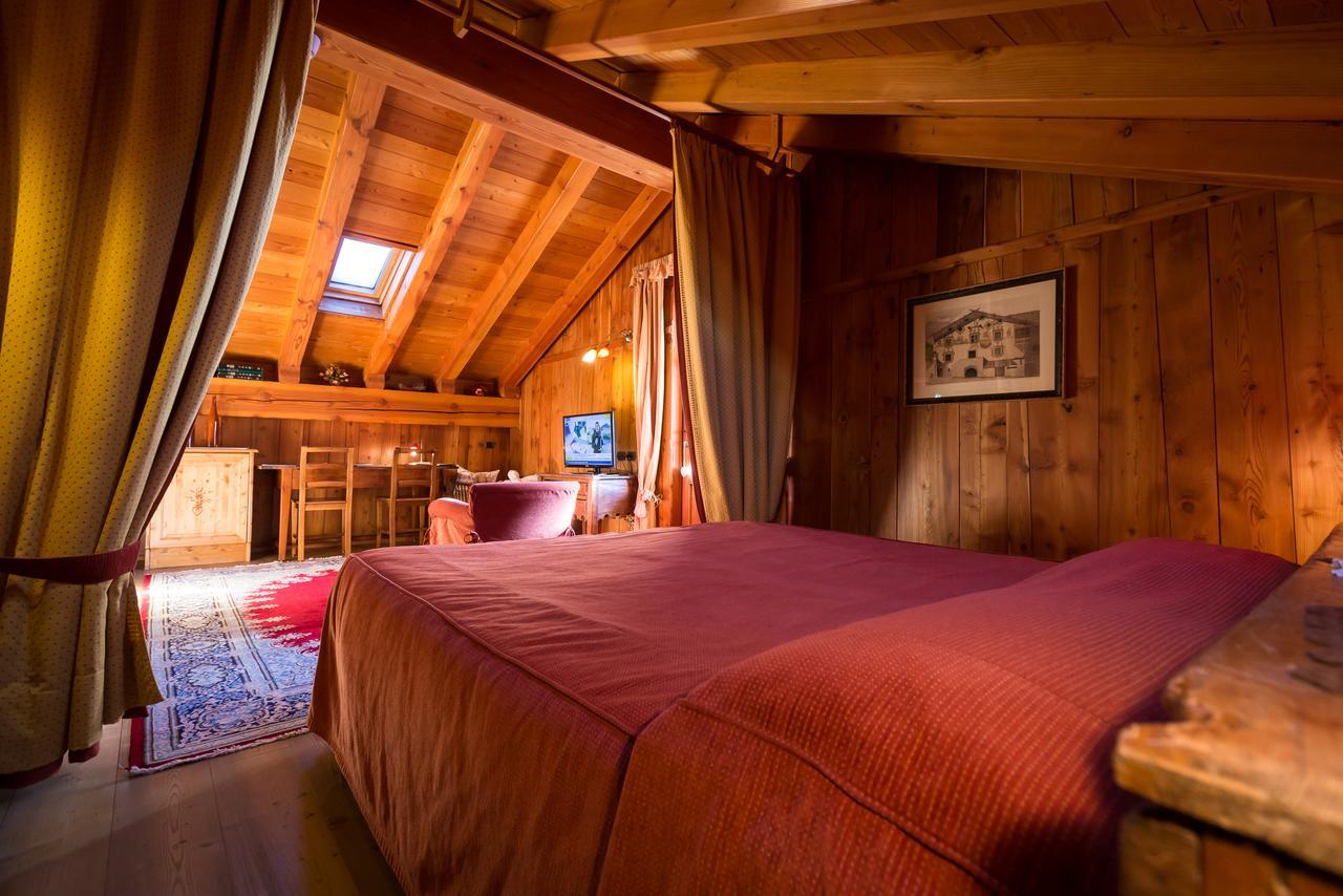 Hotel Lyshaus Гресоне Сен Жан Екстериор снимка