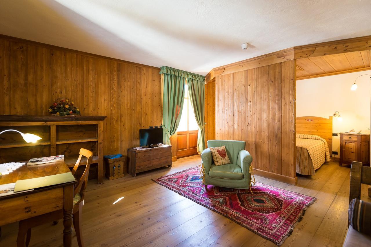 Hotel Lyshaus Гресоне Сен Жан Стая снимка