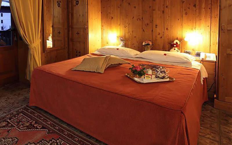 Hotel Lyshaus Гресоне Сен Жан Екстериор снимка